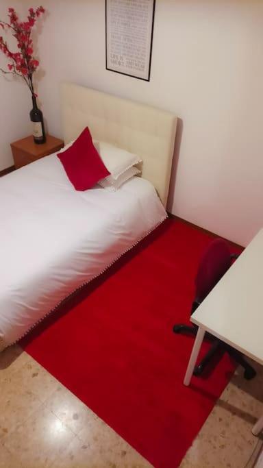 Unique & Beautiful Bedroom In Central Of Florenz Exterior foto